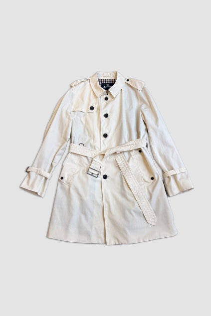 Bílý Kabát Aquascutum