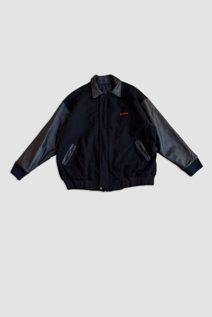 Černá Bunda s Koženými Rukávy