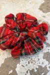 232920 1 karovana vlnena scrunchie