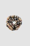 232929 2 karovana vlnena scrunchie