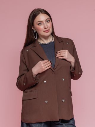 Tahle dvojice není náhoda. 🖤 Pro ženy, které vstoupí do místnosti a ztiší ji. 🤎 Pro ženy, které nepotřebují křičet, aby...