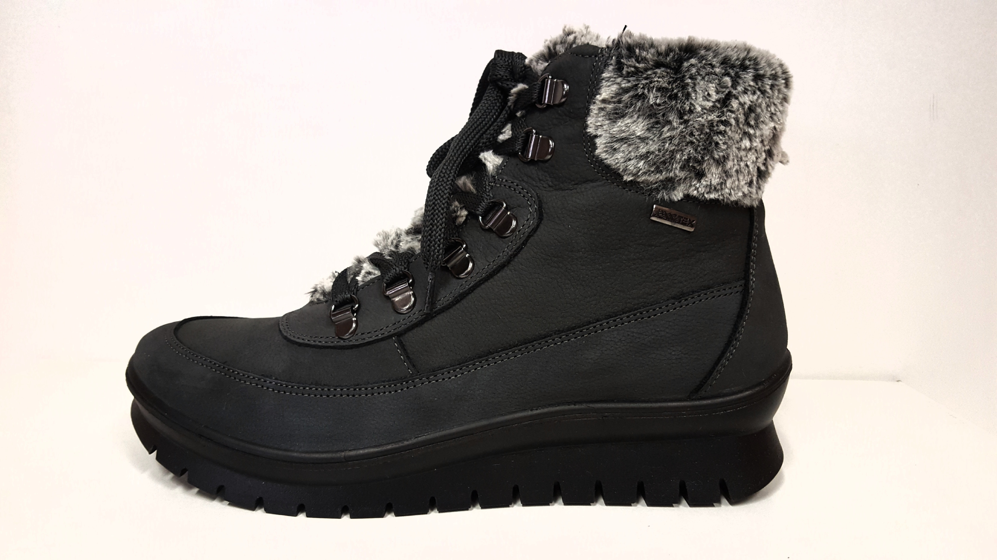 Dámské Zdravotní Kožené Nepromokavé šedé šněrovací zimní boty na nízkém klínku SANTÉ Tabulka dámských velikostí: 37