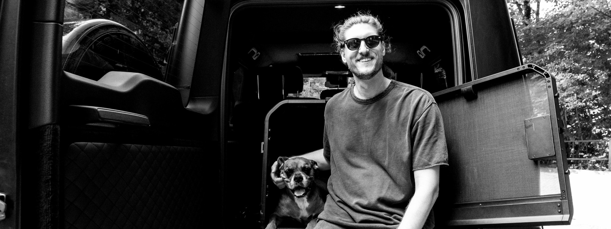 Skládací přepravní box pro psa do auta 1ONE1 Origami v kufru vozu