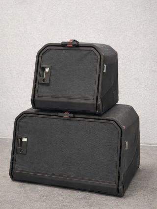 🐾 Novinka, která dává cestování se psem smysl 🚗 Představujeme skládací bezpečnostní boxy do auta, navržené pro maximální...