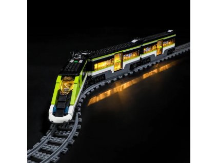 add lightailing light to express passenger train 60337 600x.jpg