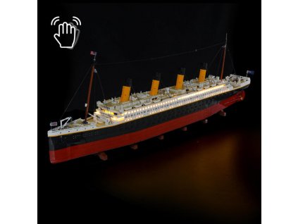 lego titanic set 10294 hand sweep 600x