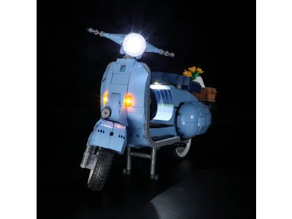 10298 lego vespa 125 moc 700x.jpg