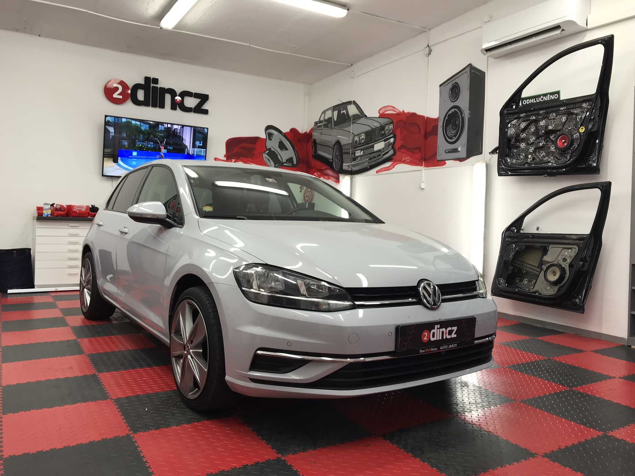 VW Golf VII - Instalace Android rozšíření do originálního rádia