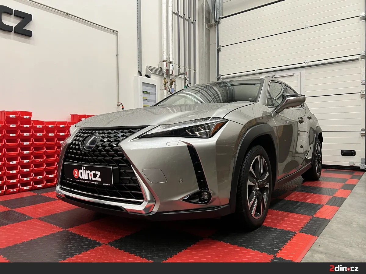 Lexus UX250H – Luxusní japonské SUV u nás prošlo kompletním odhlučněním