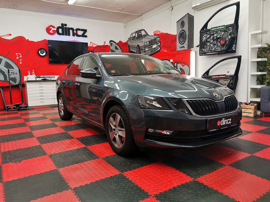 Škoda Octavia III - Odhlučnění všech dveří