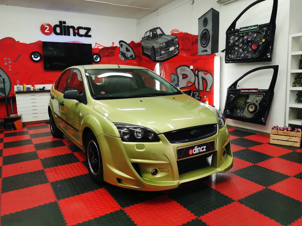 Ford Focus II - Kompletní ozvučení auta
