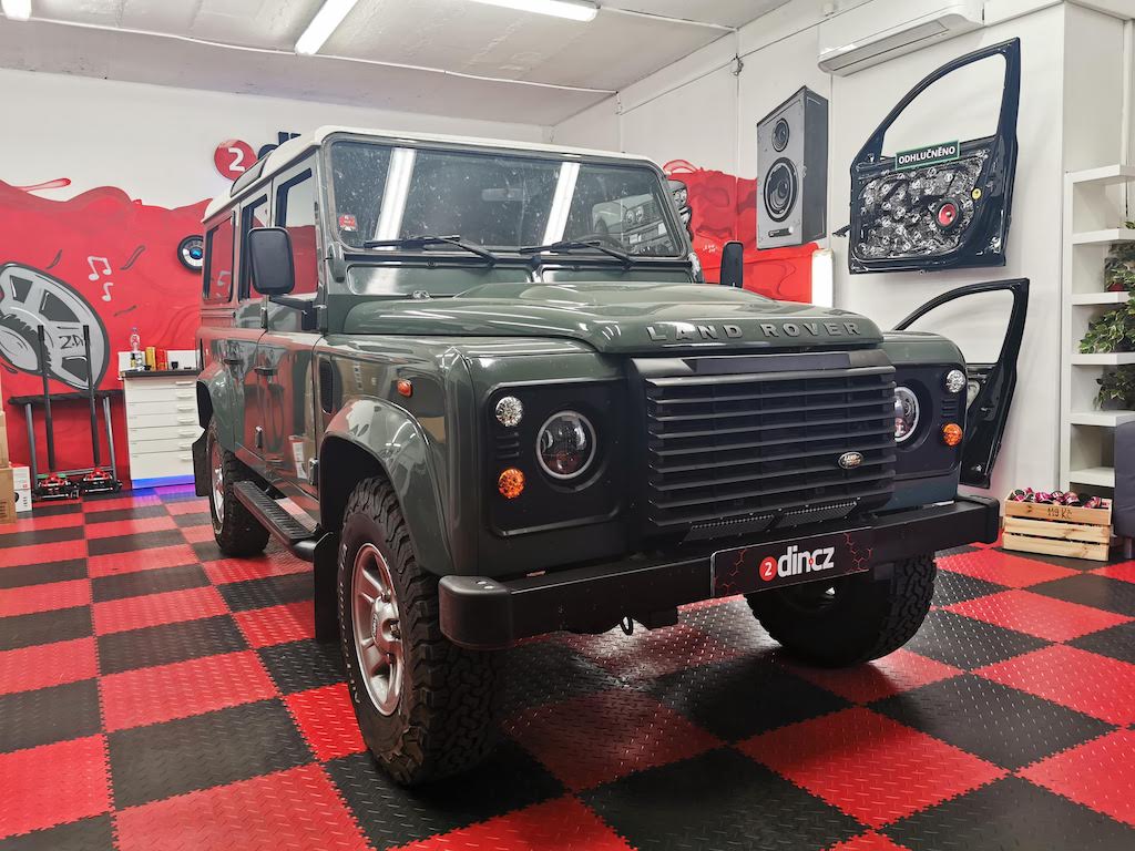 Land Rover Defender - Kompletní odhlučnění