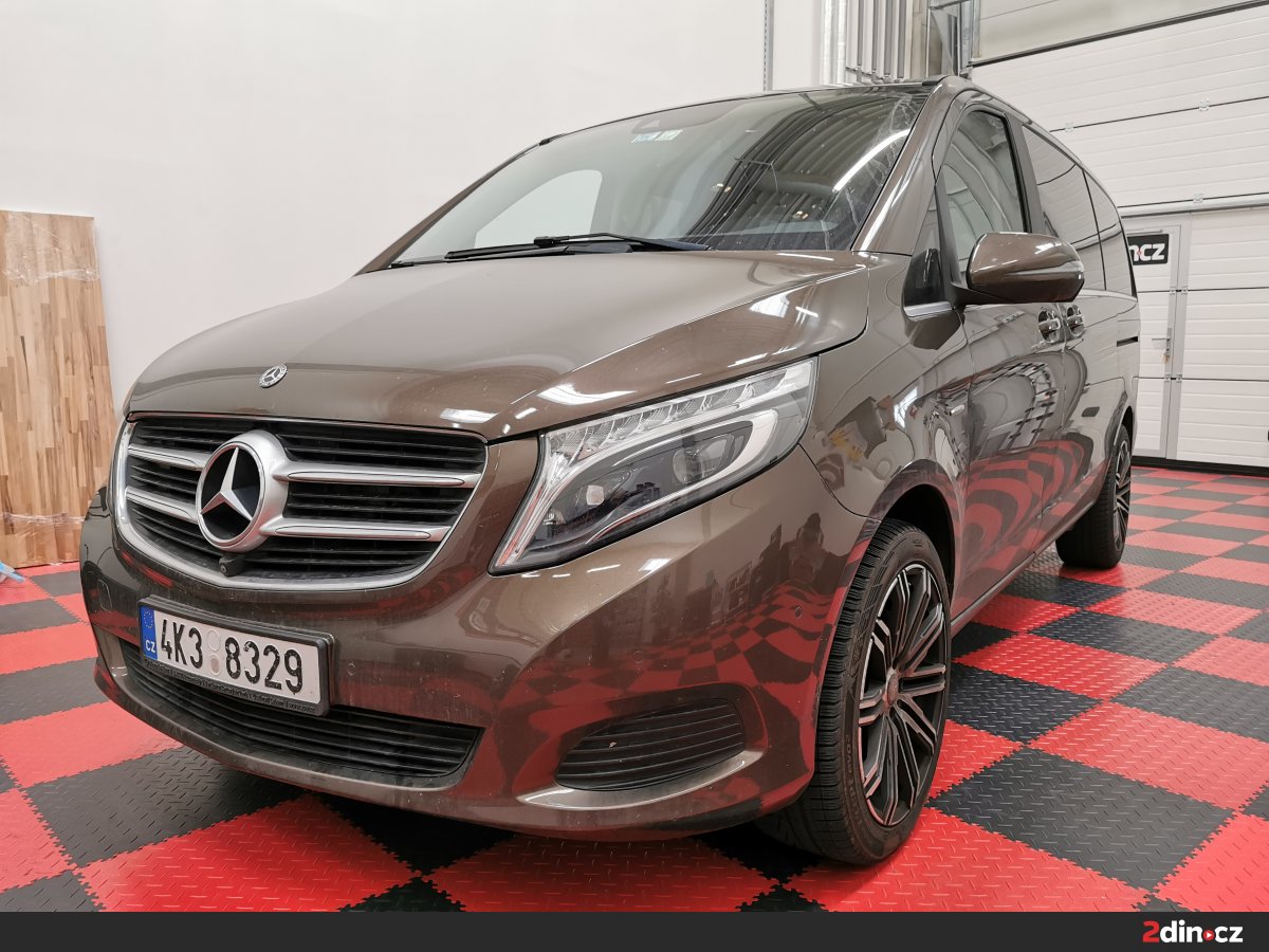Mercedes V-Class - Tragické audio v luxusní dodávce