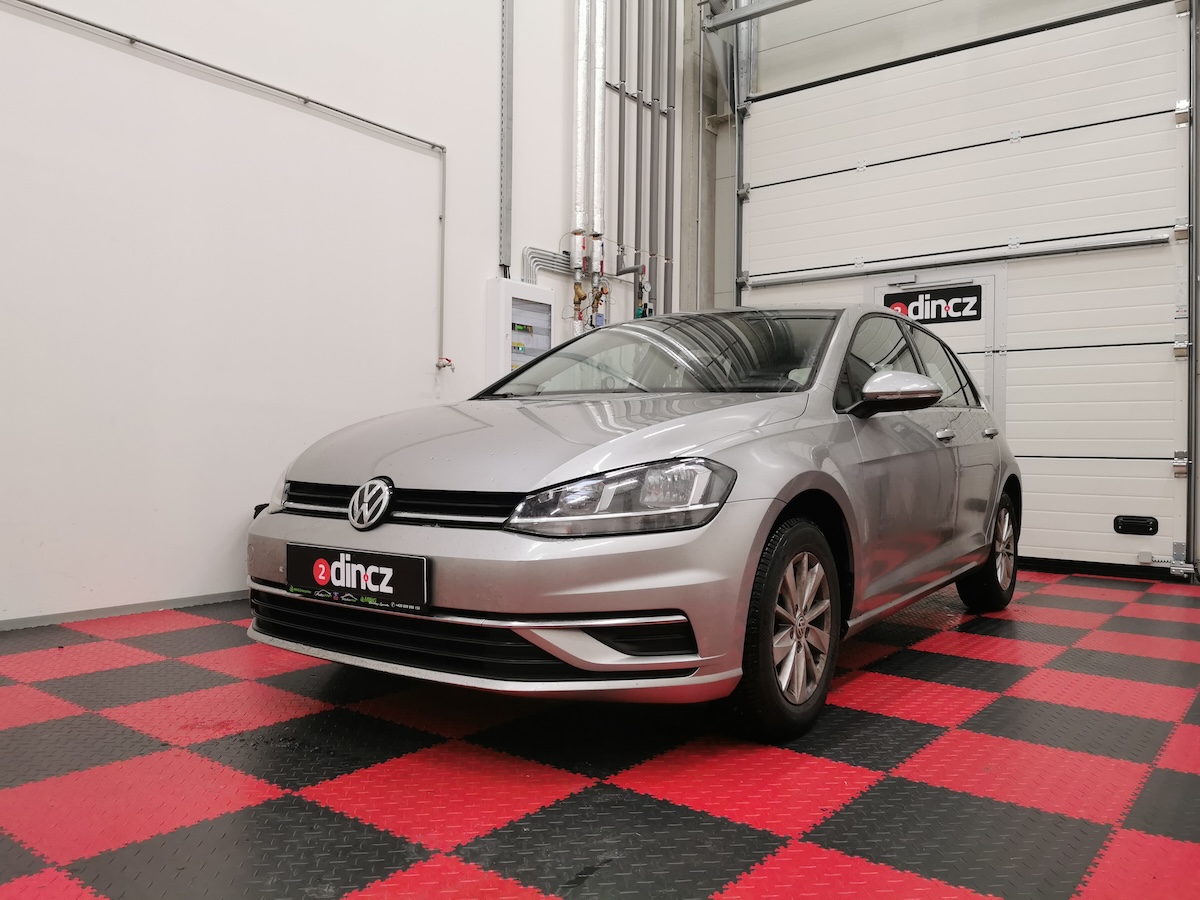 VW Golf - Větší klid prosím