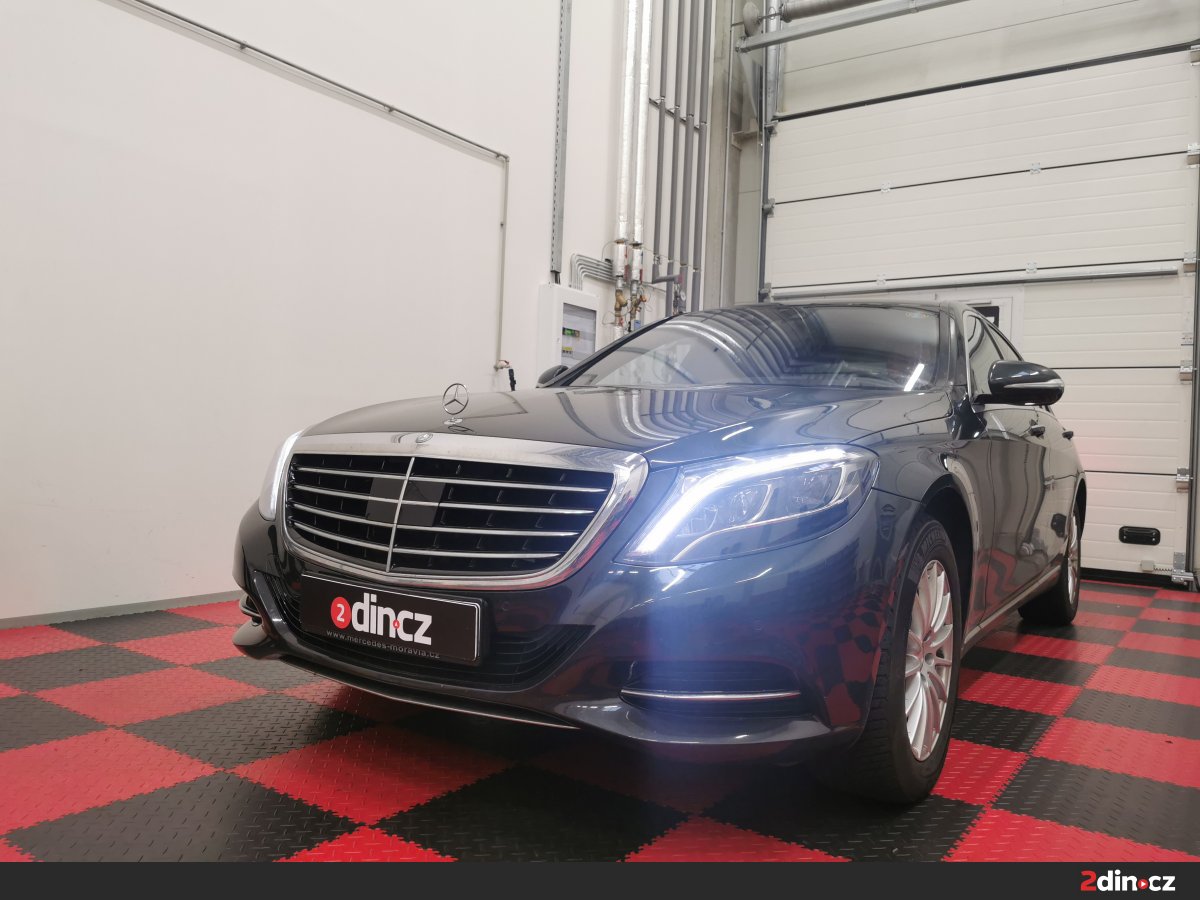 Mercedes S-Class - Dodělání Apple CarPlay & Android auto