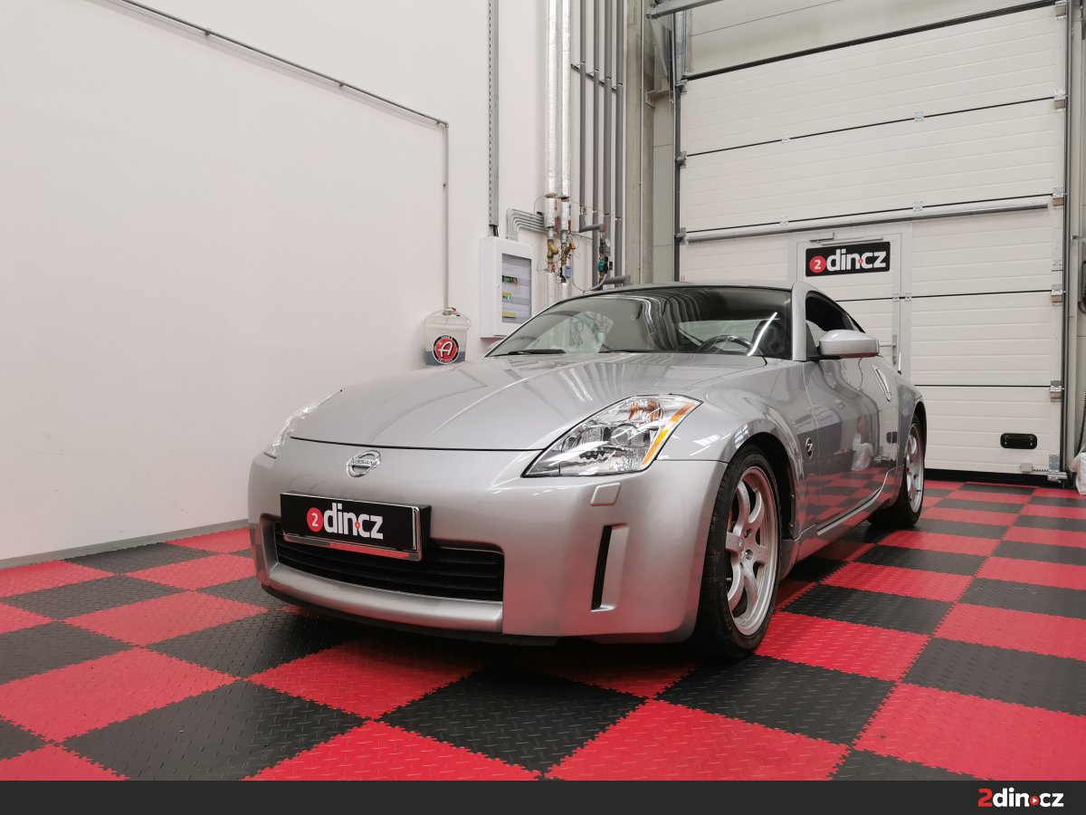 Nissan 350Z – Odhlučnění sportovního auta od vozovky