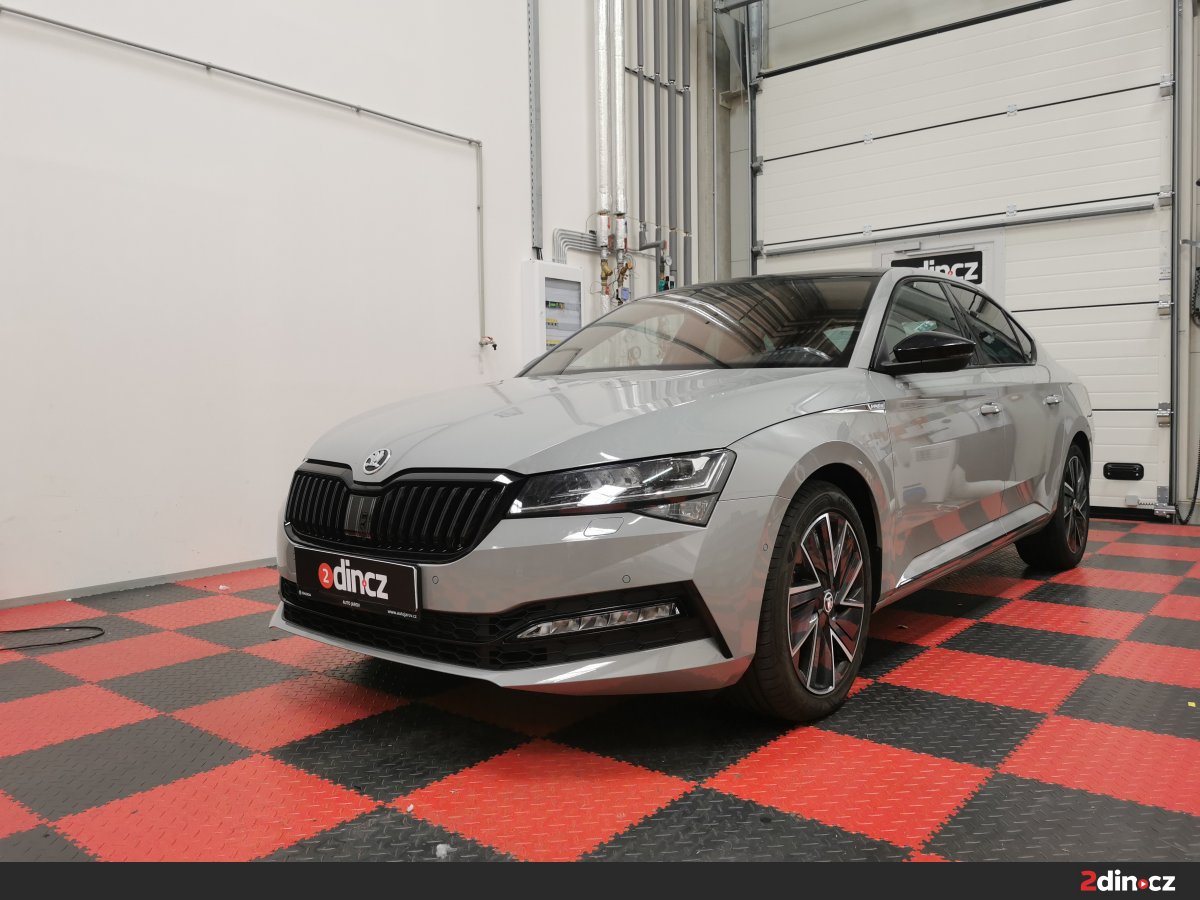 Škoda Superb III – Kompletní odhlučnění z balíčku Ultimate