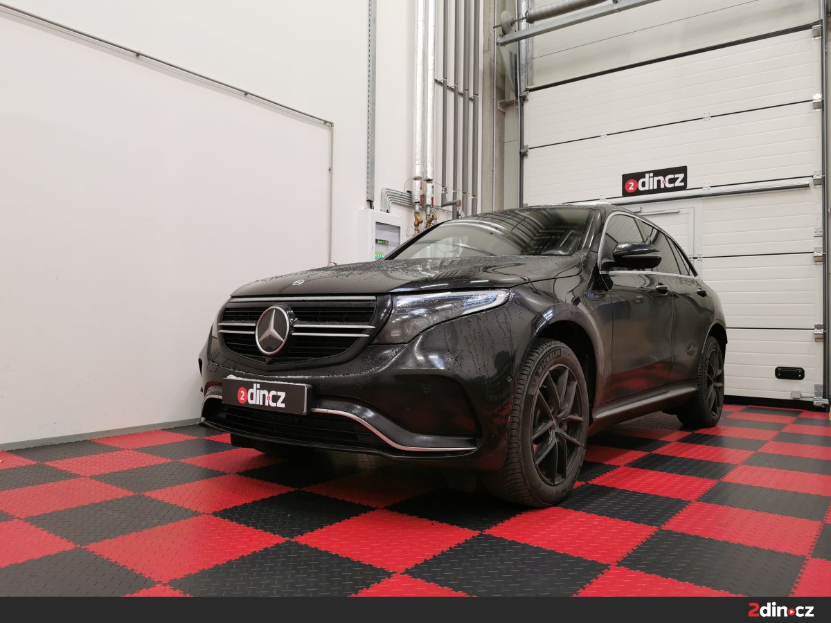 Mercedes Benz EQC - Základní výměna reproduktorů