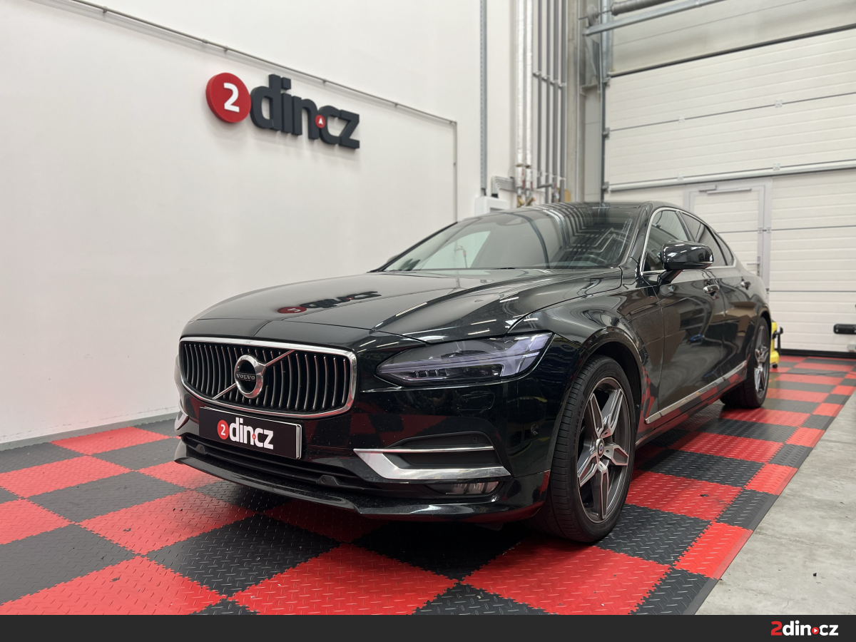 Volvo S90 – Montáž subwooferu pro lepší basy