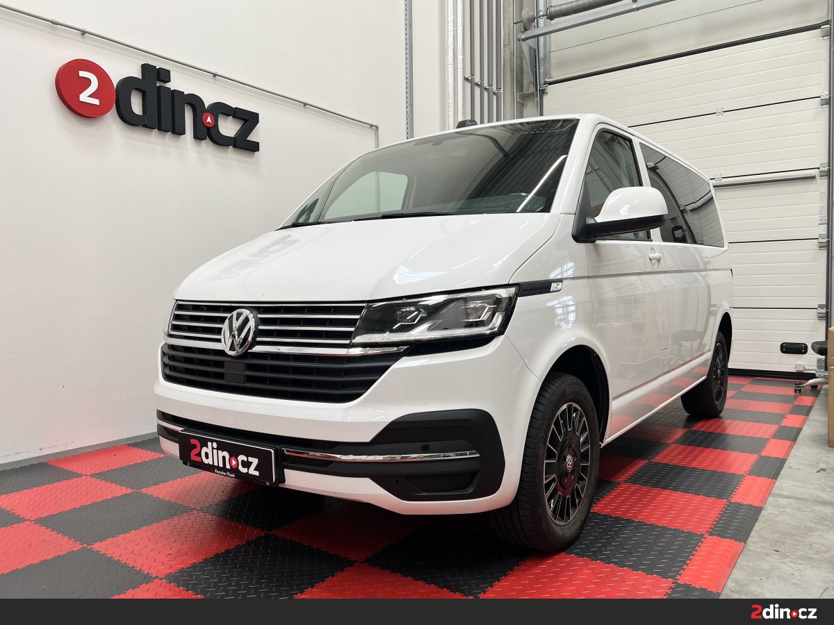 VW Transporter T6.1 – Vylepšení audia na Alpine a kompletní odhlučnění