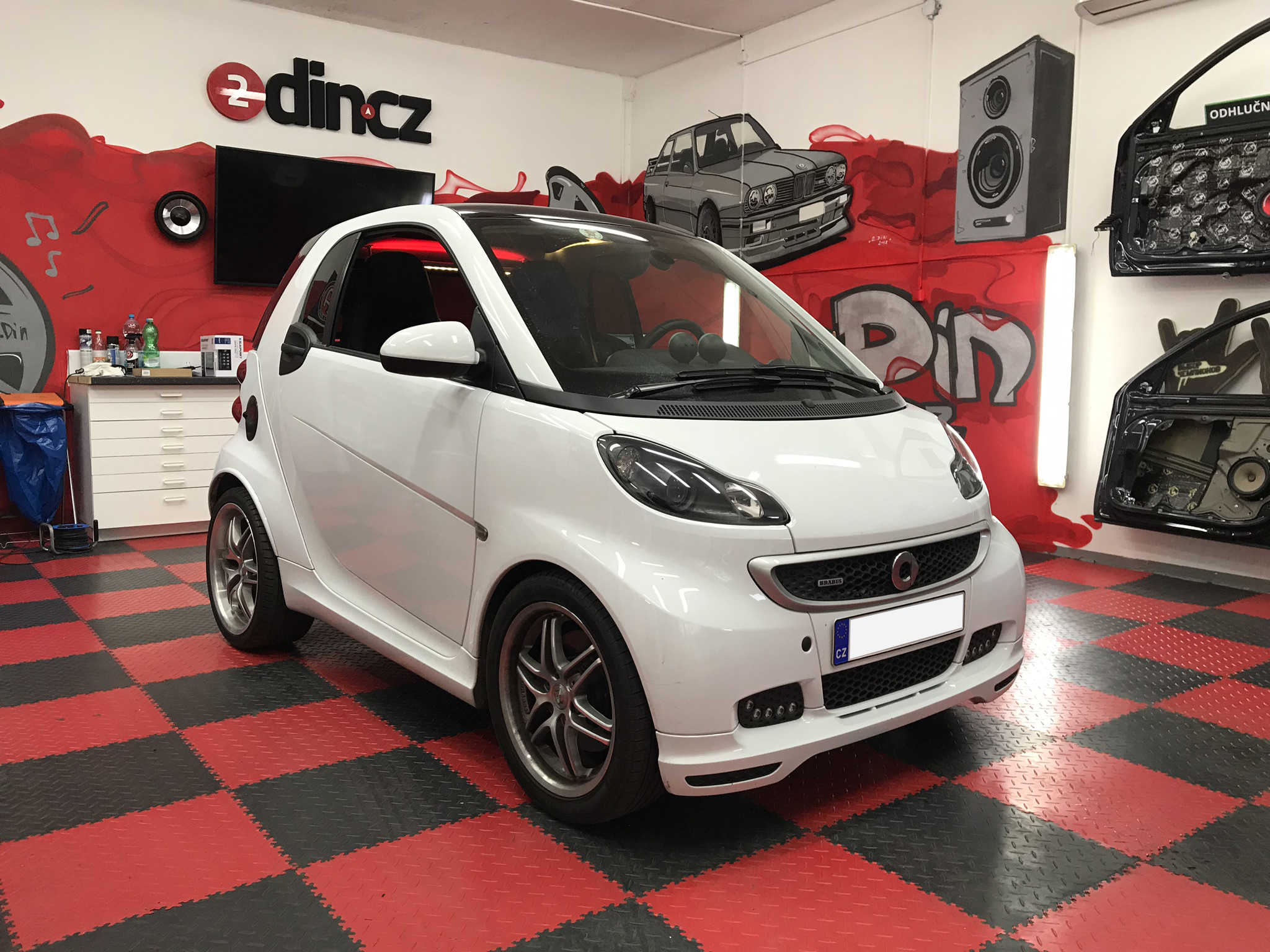 Smart Brabus - Montáž 2din autorádia