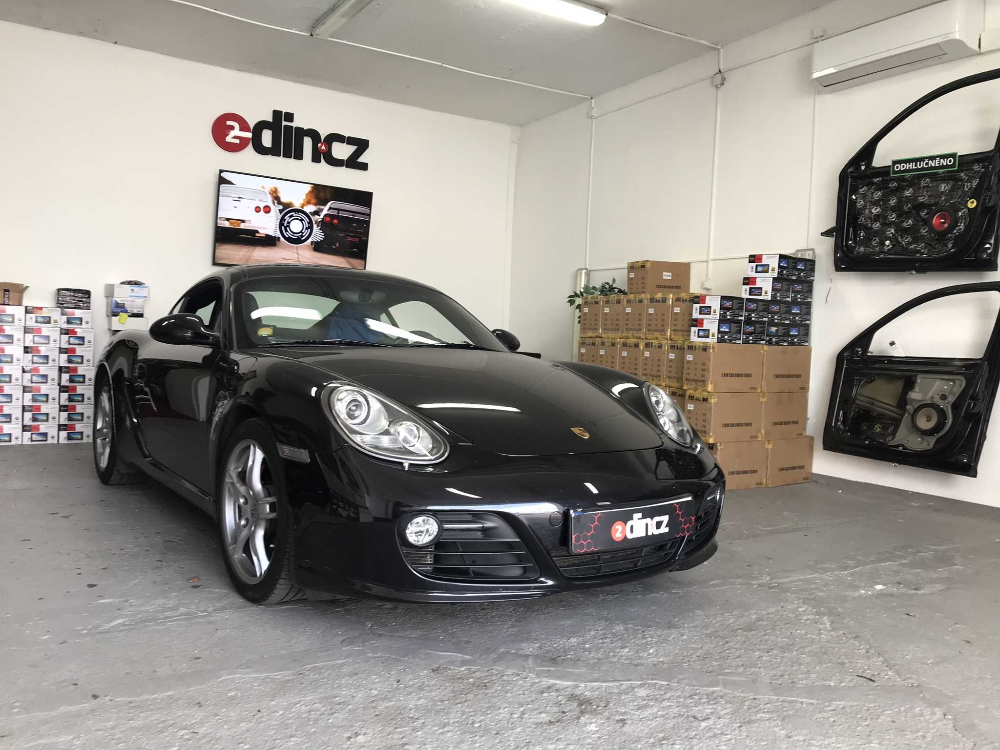 Porsche Cayman - Výměna autorádia