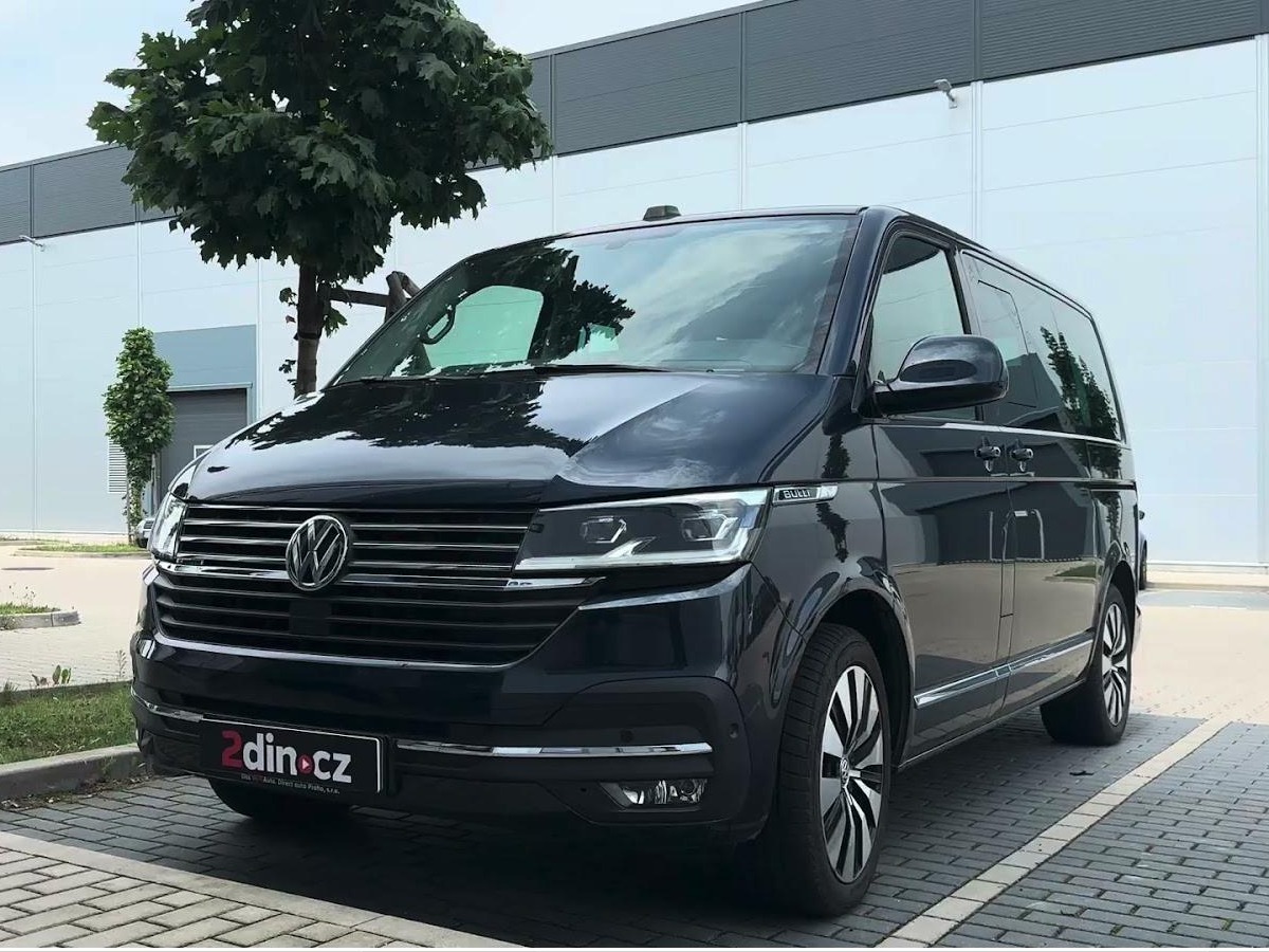 Volkswagen Multivan T6.1 - Kompletní odhlučnění a reproduktory Alpine