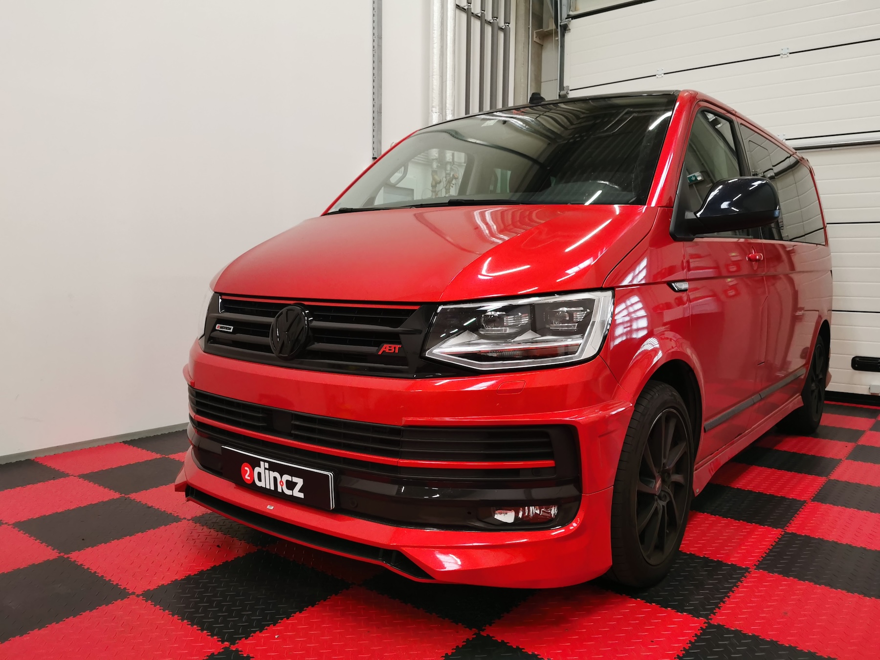 Kompletní odhlučnění vozidla VW Multivan T6.1 ABT