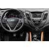 Hyundai Veloster interier s OEM navigaci