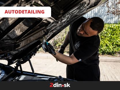 Ako správne vyčistiť motor auta?