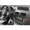 Ramecek 2DIN autoradia BMW X3 instalovany v automobilu