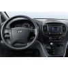 Hyundai H1 15 interier s OEM autoradiem