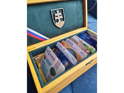 2 euro Slovensko - drevená krabica na BU karty