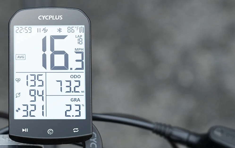 Cyklopočítač CYCPLUS M1 s GPS, hodně muziky za málo peněz!