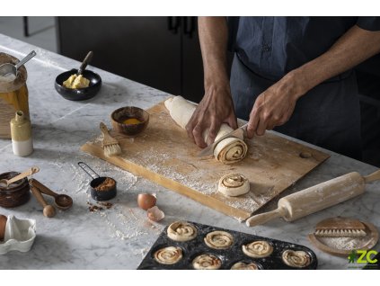 943952 8f5d8d4d ddcc 4473 8569 fab5a418e432