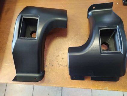 levá spodní část krycího panelu přístrojovky pro typ A-60/75