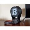 bitcoin personalizovany cierny stojan na sluchadla so symbolmi bitcoinu a blockchainu (10)