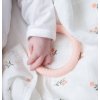 TRLESC23 LR 7 Silicone teether Leaves Strawberry Cream