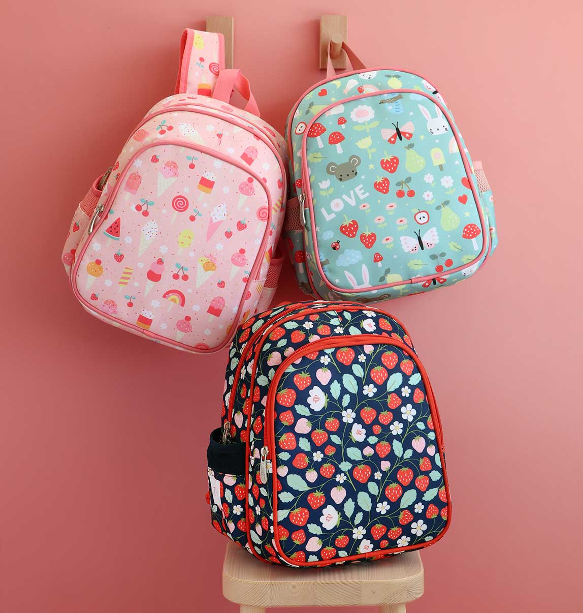 BPICPI67-LR-10-Backpack-Ice-cream