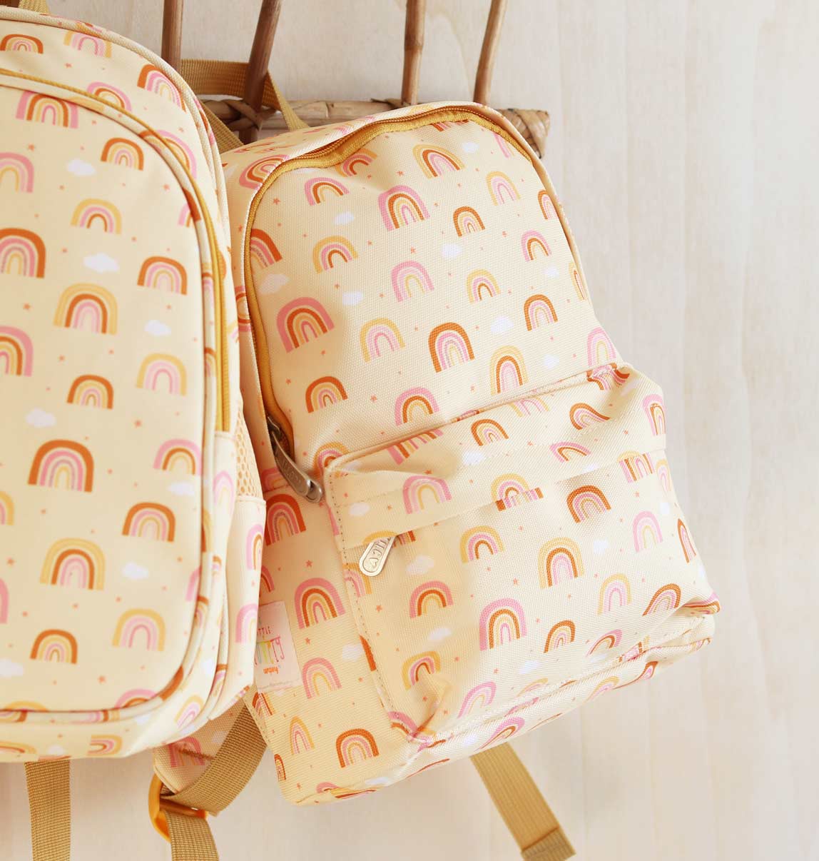 BPRAPI47-LR-4-little-backpack-Rainbows