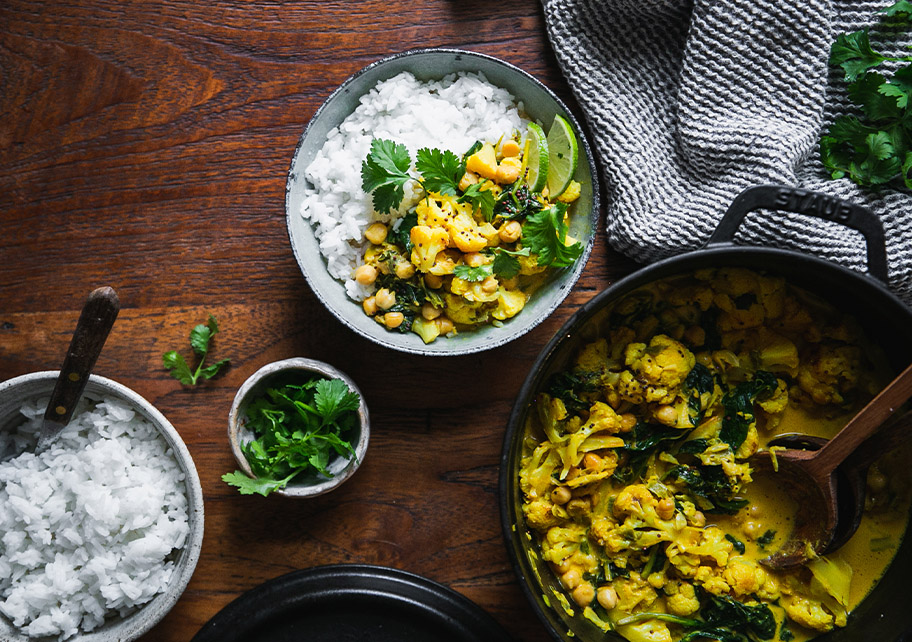 Květákové kari s mangem