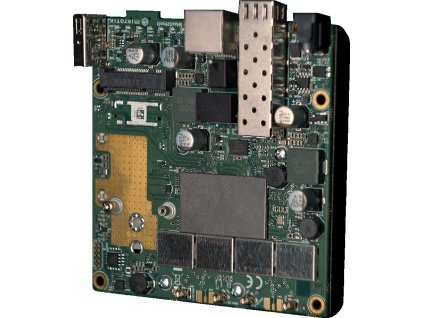 MikroTik L23UGSR-5HaxD2HaxD, 802.11a/g/n/ac/ax, GbE, SFP, USB, 4xMMCX, L4