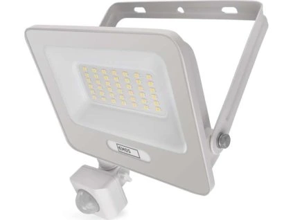 8ed7b632db490daa9b6e9a1dca741e4b