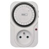 Mechanická spínací zásuvka 3680W - denní (P5502)