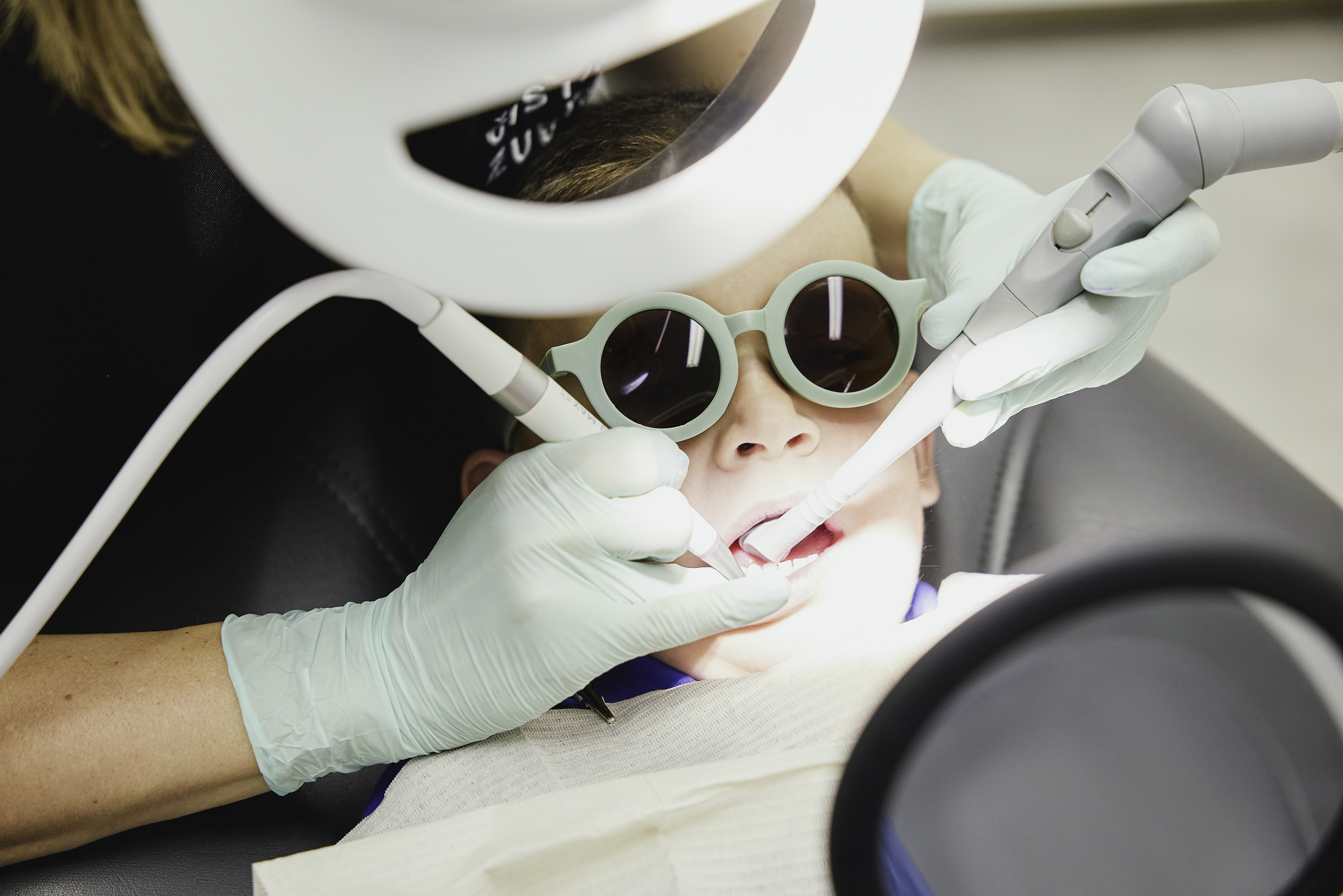 Dentální hygienistka