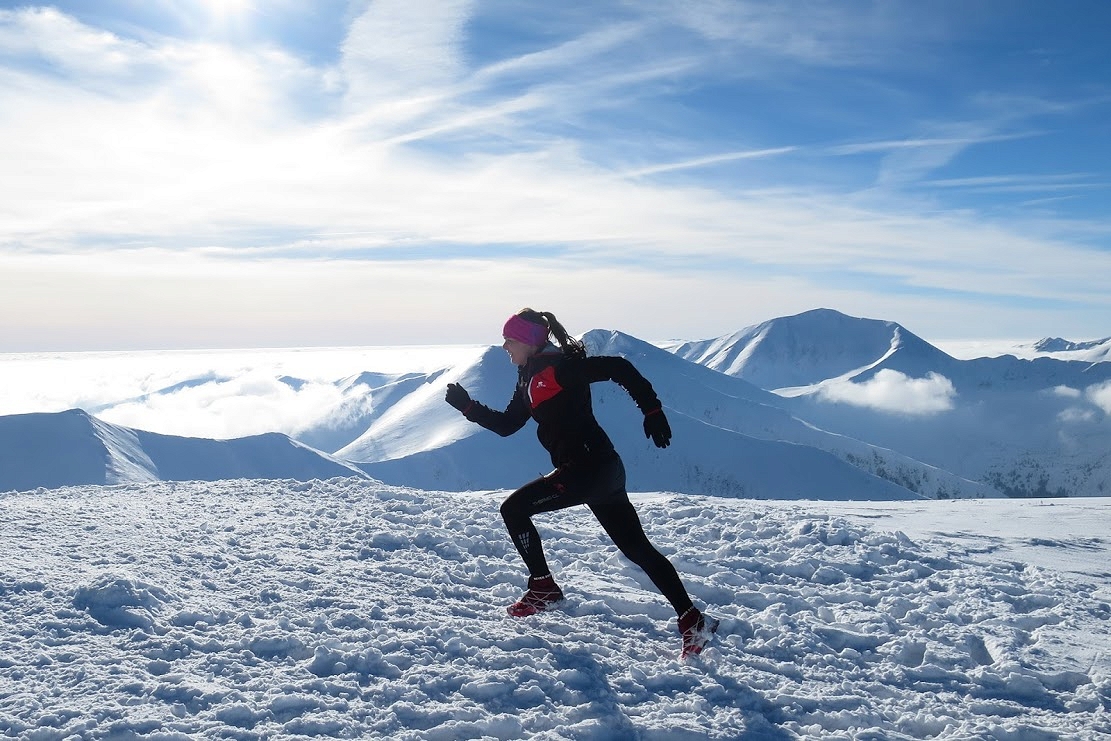 damska_zimni_sukne_polartec_carbon_Attiq-Se sportovní sukní Attiq se stanete královnou zimních sportů!