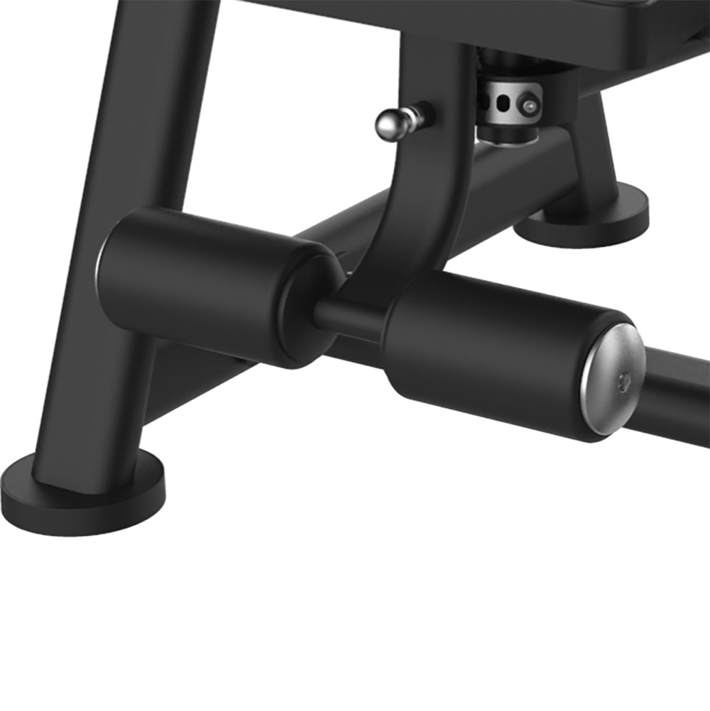 Abdominal Oblique Crunch B742 – detail čalúnených fixačných valcov a sedadla