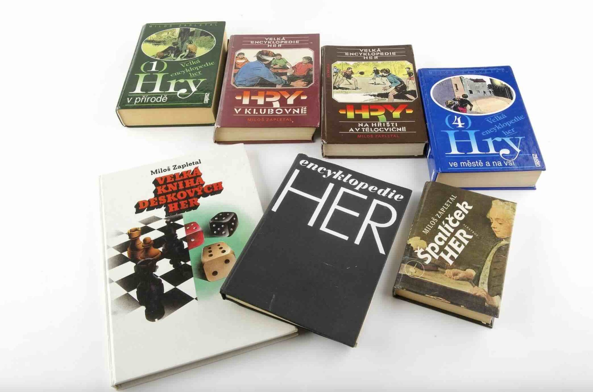 Miloš Zapletal: 40 let sbíral hry, jeho knihy ve světě nemají obdoby