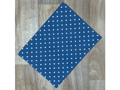 O Bílý puntík na modré