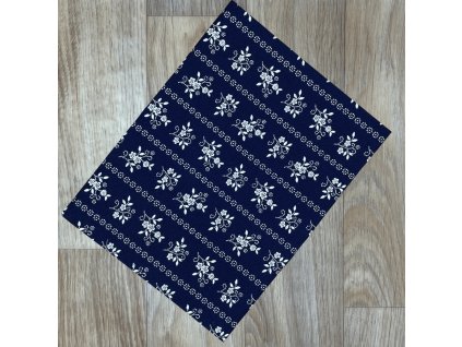 O Kytičky v pruzích ve stylu modrotisku